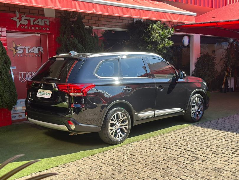 Mitsubishi OUTLANDER COMFORT 2.0 16V Aut.