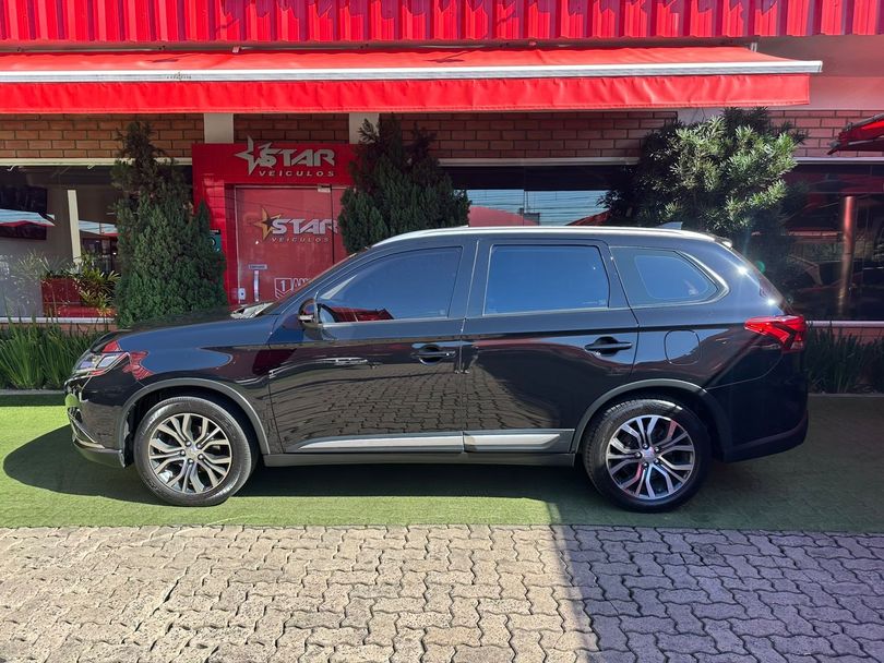 Mitsubishi OUTLANDER COMFORT 2.0 16V Aut.