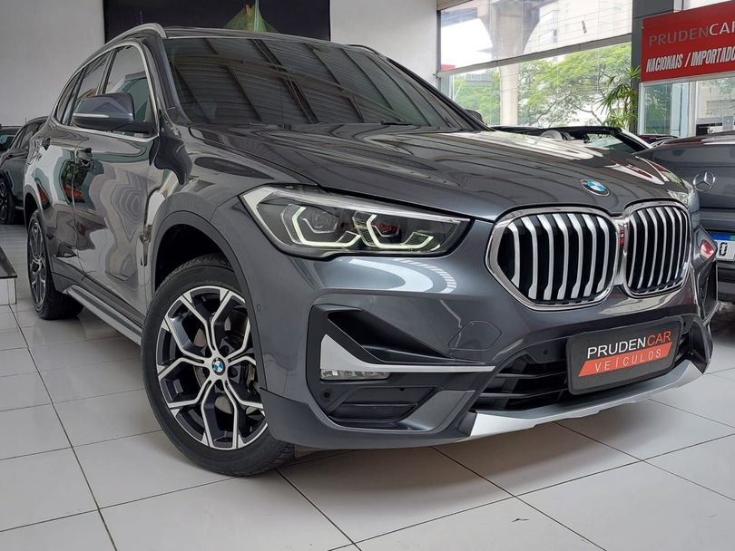 BMW X1 SDRIVE 20i X-Line 2.0 TB Active Flex