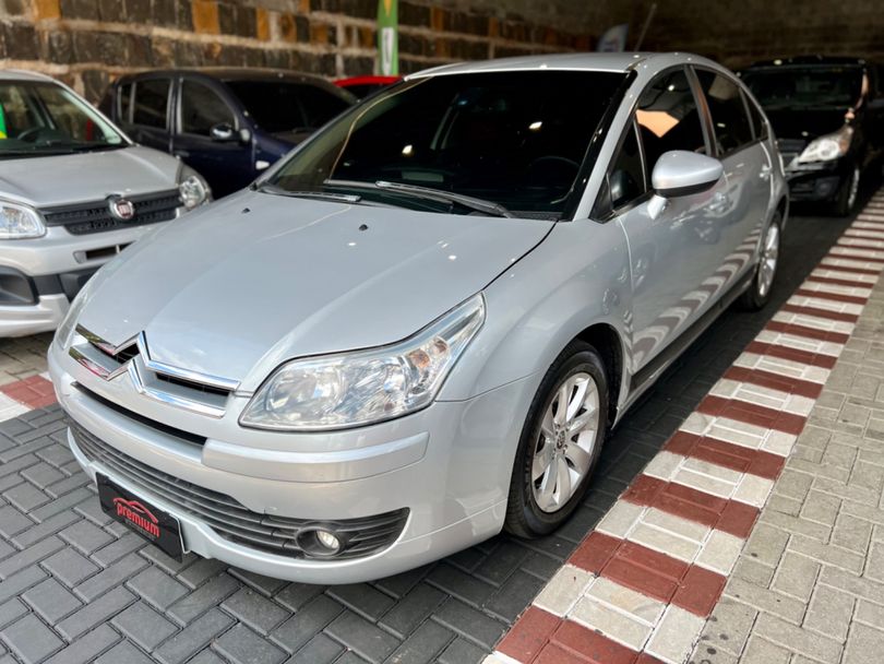 Citroën C4 GLX 2.0 Flex 16V 5p Aut.