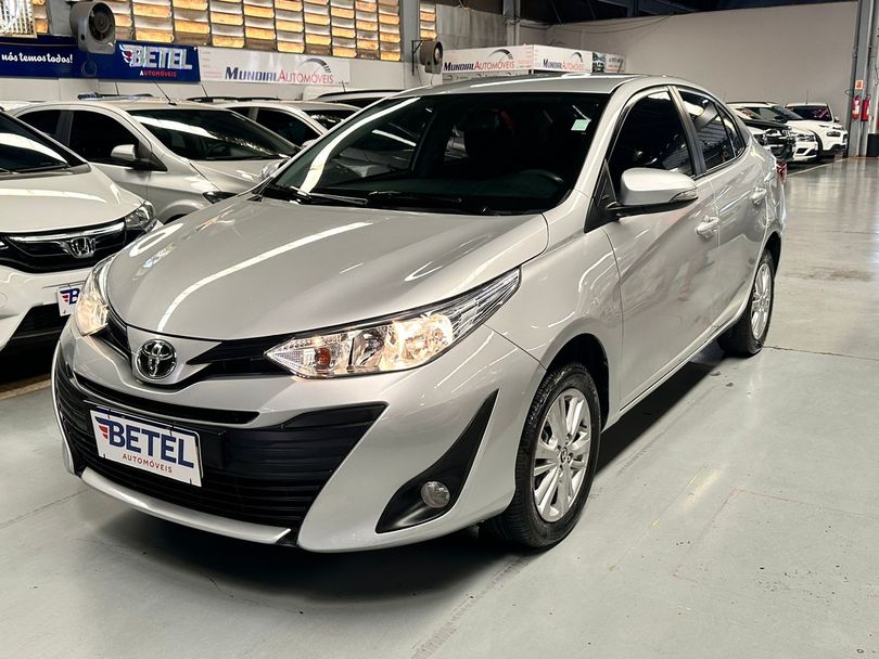 Toyota YARIS XL Sedan 1.5 Flex 16V 4p Mec.