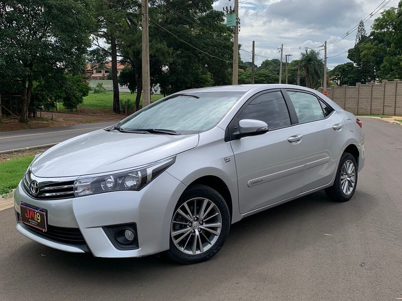 Toyota Corolla XEi 2.0 Flex 16V Aut.