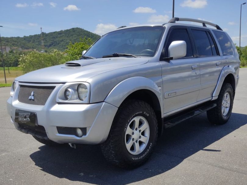 Mitsubishi Pajero Sport HPE 3.5 4x4 200cv Aut.