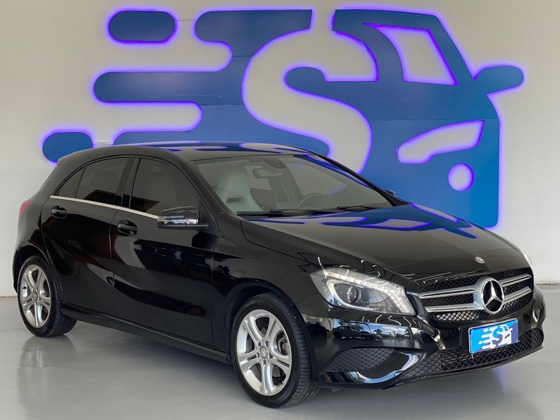 Mercedes Classe A 200 1.6 TB 16V Urban 156cv Aut.