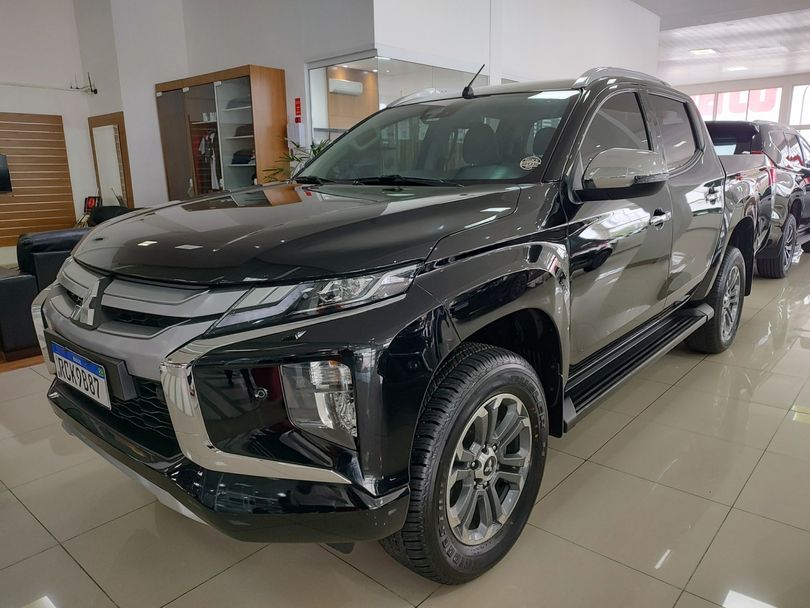 Mitsubishi L200 Triton Sport HPE-S 2.4 CD Dies. Aut