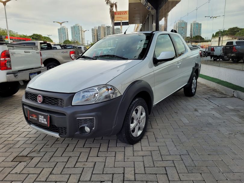 Fiat Strada Freedom 1.4 Flex 8V CD