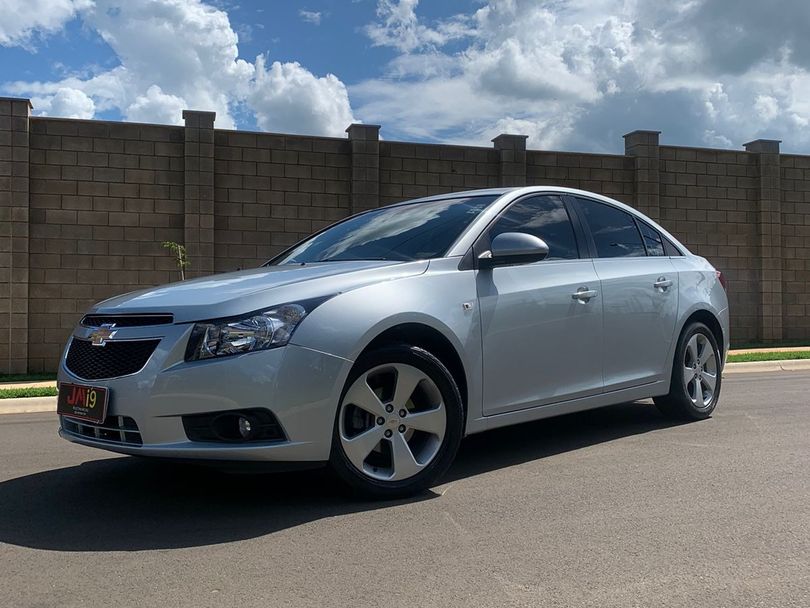 Chevrolet CRUZE LT 1.8 16V FlexPower 4p Aut.
