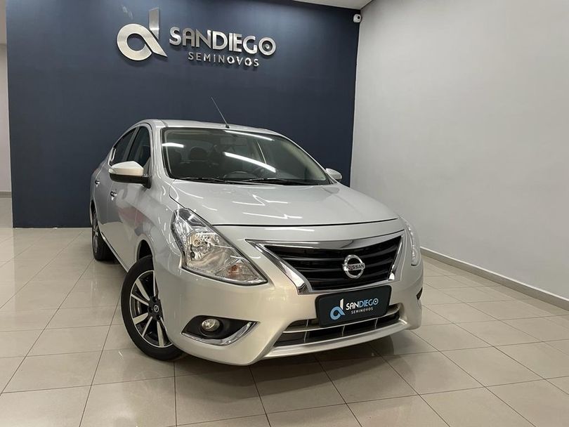 Nissan VERSA SL 1.6 16V FlexStart 4p Aut.