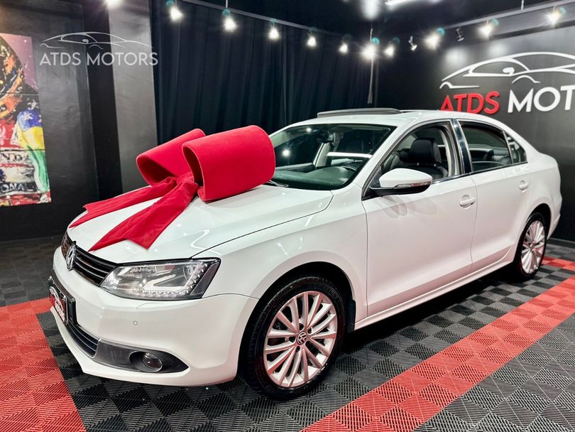 VolksWagen JETTA Highline 2.0 TSI 16V 4p Tiptronic