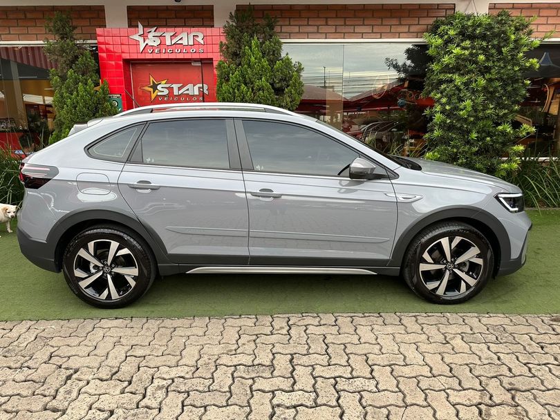 VolksWagen Nivus Highline 1.0 200 TSI Flex Aut.