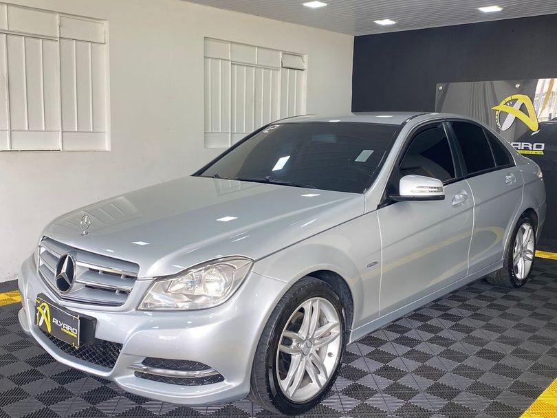 Mercedes C-180 CGI Classic 1.8 16V 156cv Aut.