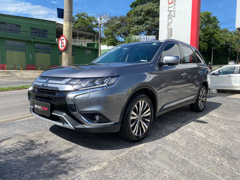 Mitsubishi OUTLANDER HPE-S 3.0 V6 4x4 5p Aut.