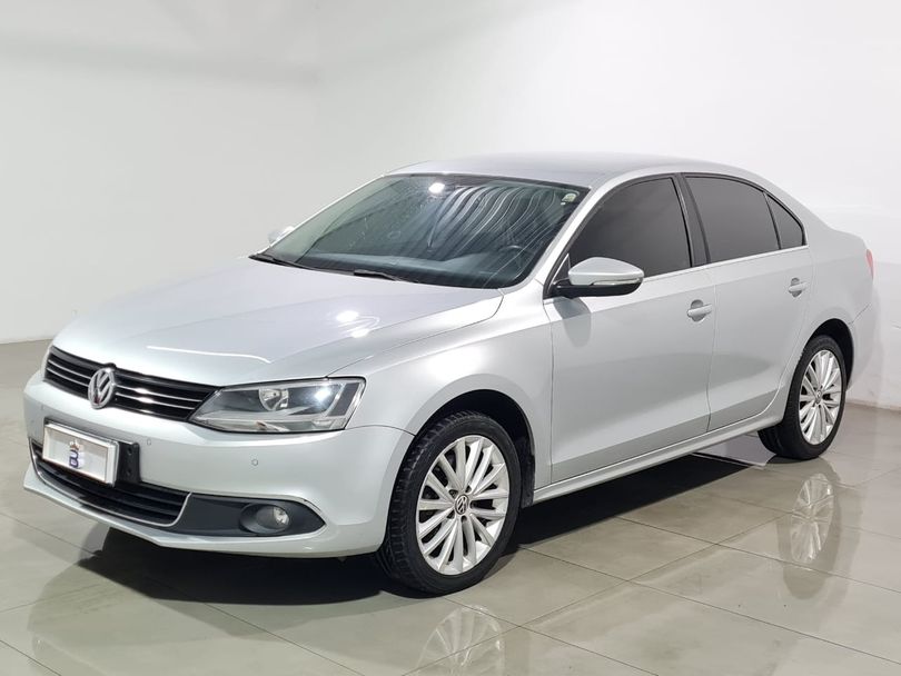 VolksWagen JETTA Highline 2.0 TSI 16V 4p Tiptronic