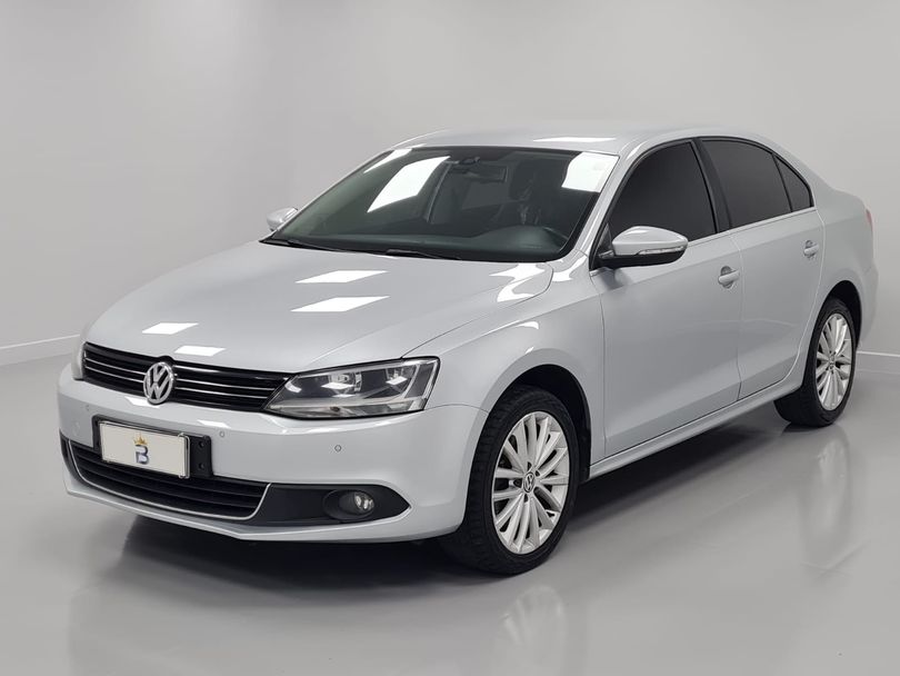 VolksWagen JETTA Highline 2.0 TSI 16V 4p Tiptronic