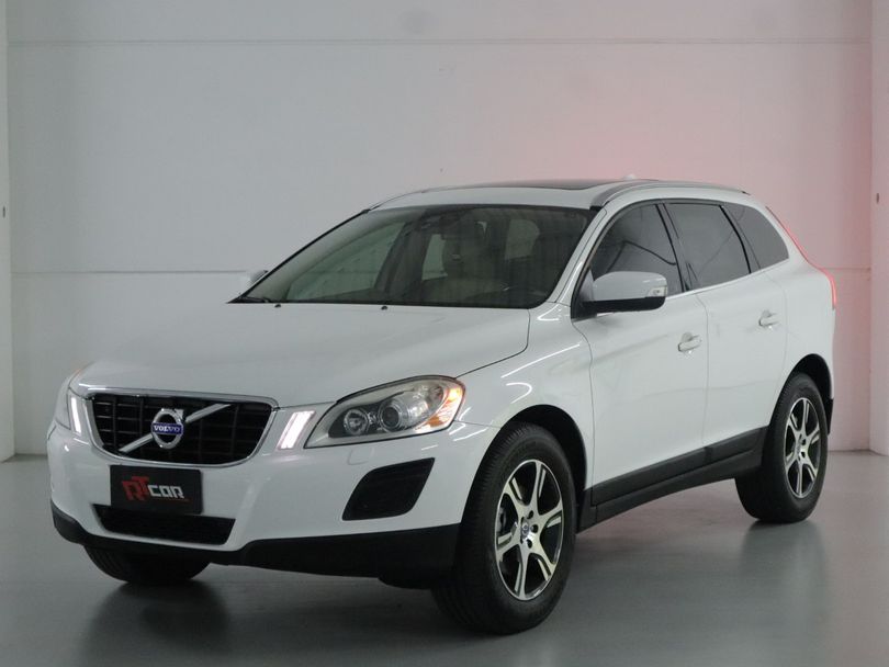 Volvo XC 60 2.0 T5  5p