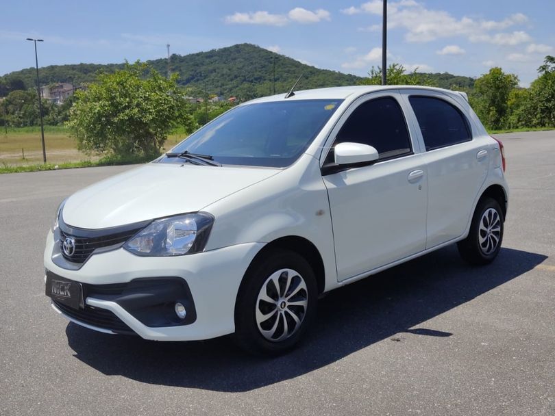 Toyota ETIOS X 1.3 Flex 16V 5p Mec.