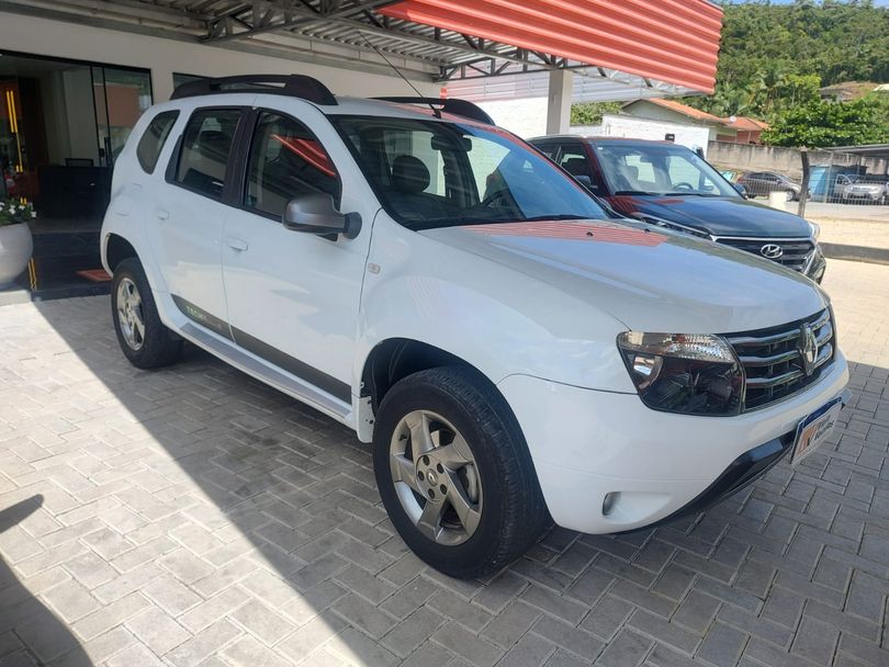 Renault DUSTER TECHROAD 2.0 Hi-Flex 16V Aut.
