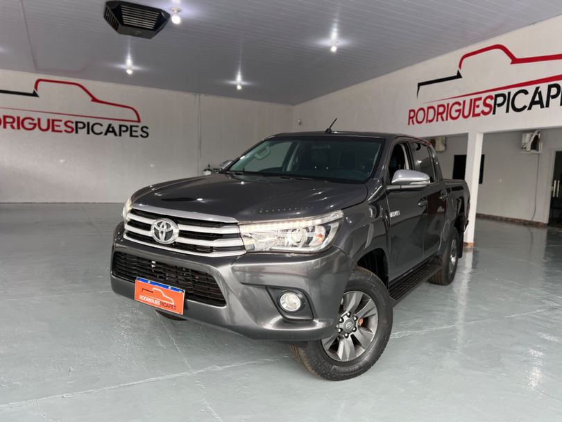 Toyota Hilux CD SRV 4x4 2.8 TDI Diesel Aut.
