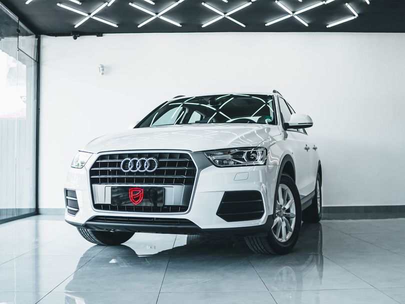 Audi Q3 1.4 TFSI/TFSI Flex S-tronic 5p