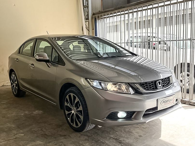 Honda Civic Sedan LXR 2.0 Flexone 16V Aut. 4p