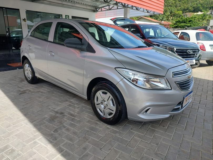 Chevrolet ONIX HATCH LT 1.0 8V FlexPower 5p Mec.