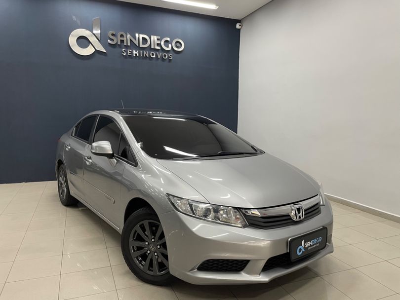 Honda Civic Sedan LXS 1.8/1.8 Flex 16V Aut. 4p