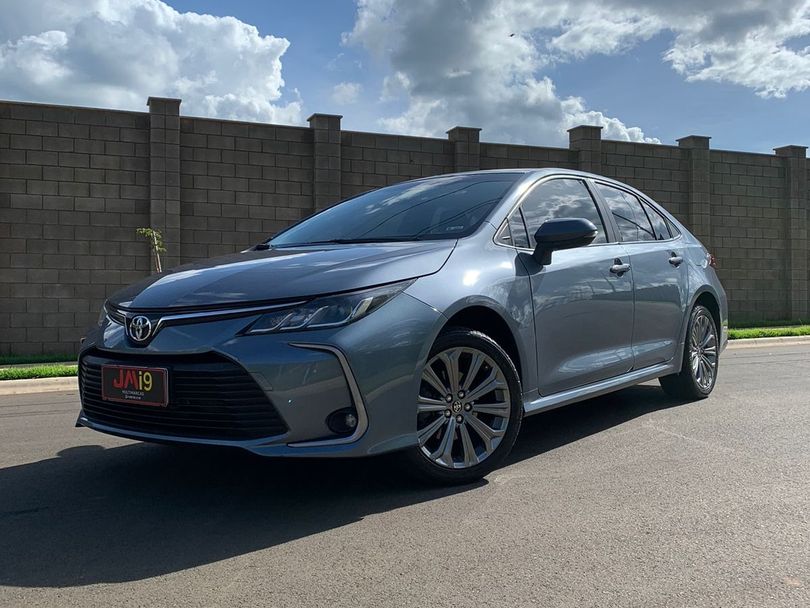 Toyota Corolla XEi 2.0 Flex 16V Aut.