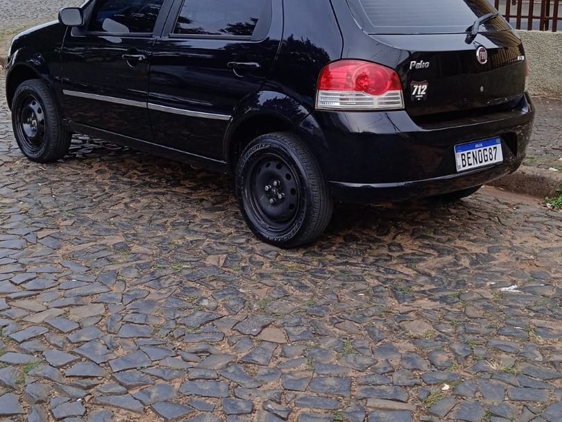 Fiat Palio ELX 1.4 Fire/30 Anos F. Flex 8V 4p