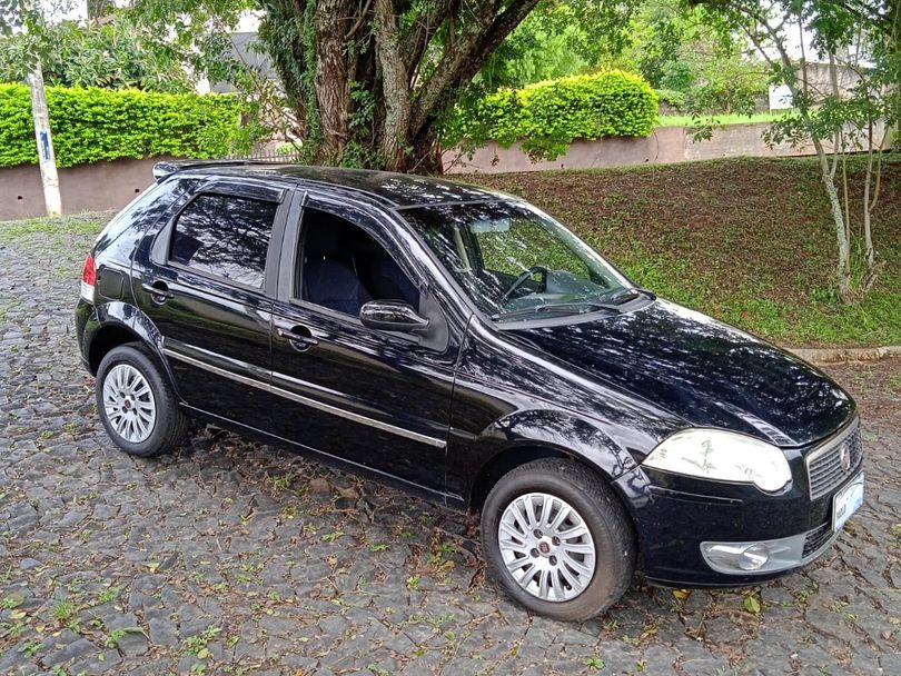 Fiat Palio ELX 1.4 Fire/30 Anos F. Flex 8V 4p