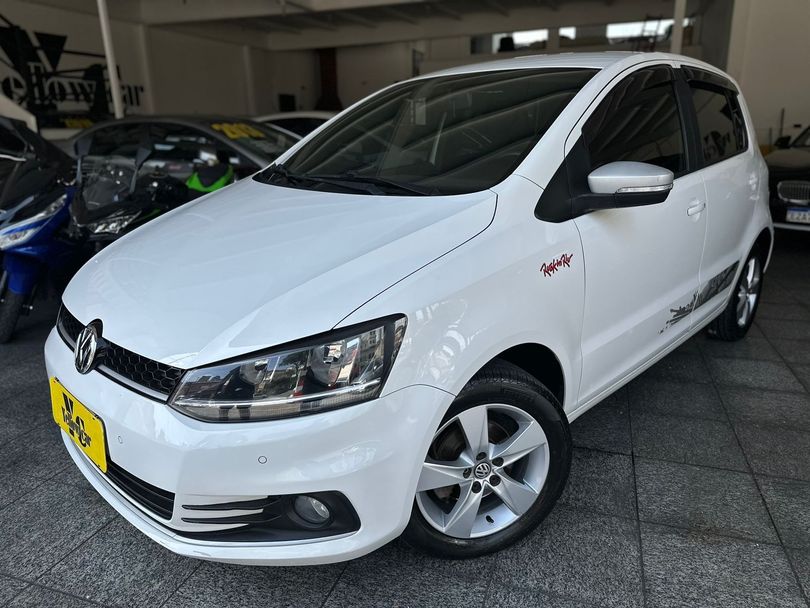 VolksWagen Fox Rock in Rio 1.6 Mi Total Flex 8V 5p
