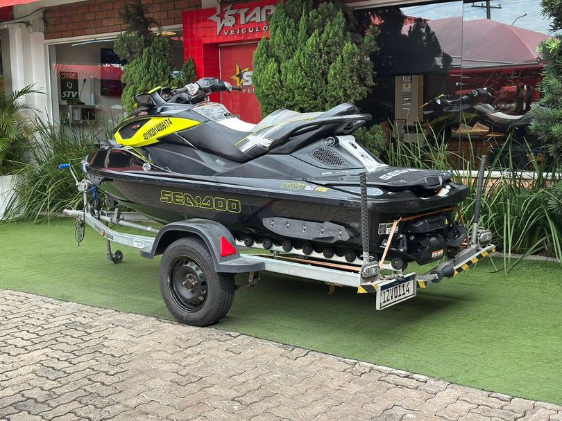 JET RXT-AS 260 & RS