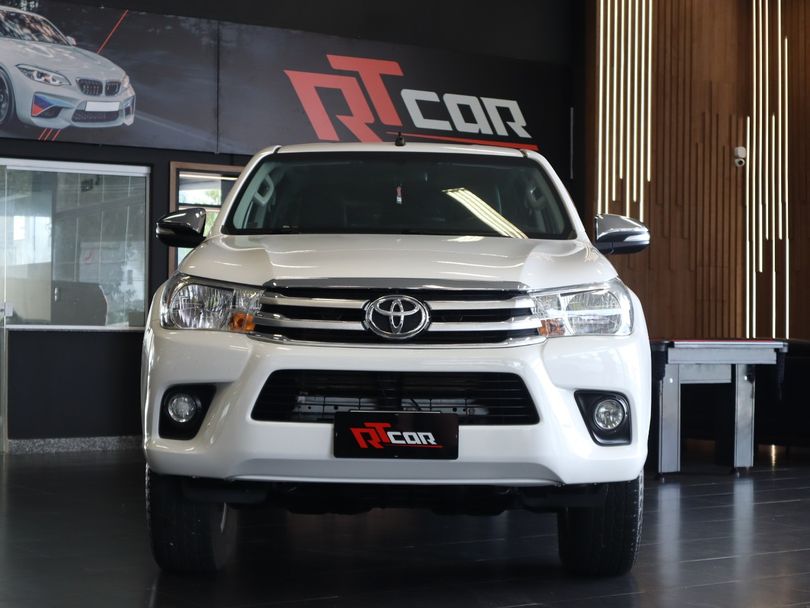 Toyota Hilux CD SRV 4x4 2.8 TDI Diesel Aut.