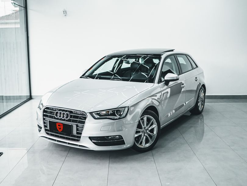 Audi A3 Sportback 1.8 16V TFSI S-tronic 5p