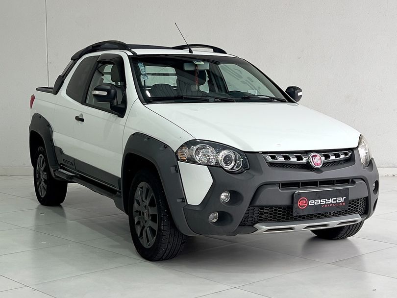 Fiat Strada Adv.1.8 16V Dualogic Flex CD