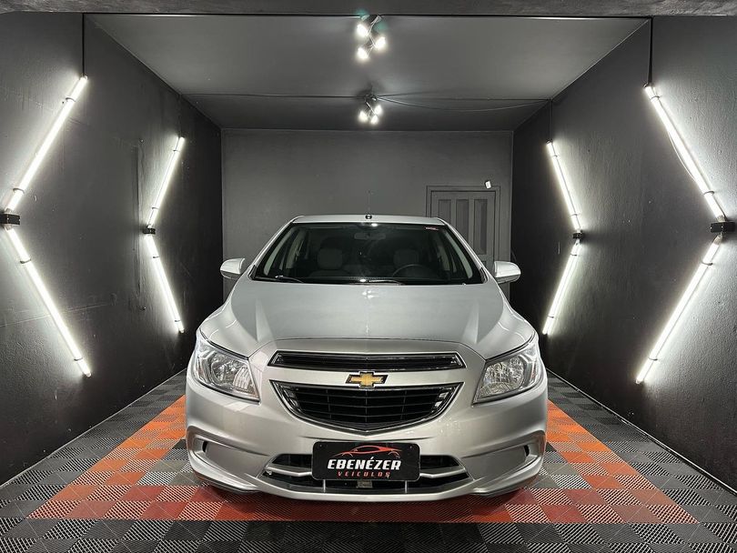 Chevrolet ONIX HATCH LT 1.0 8V FlexPower 5p Mec.