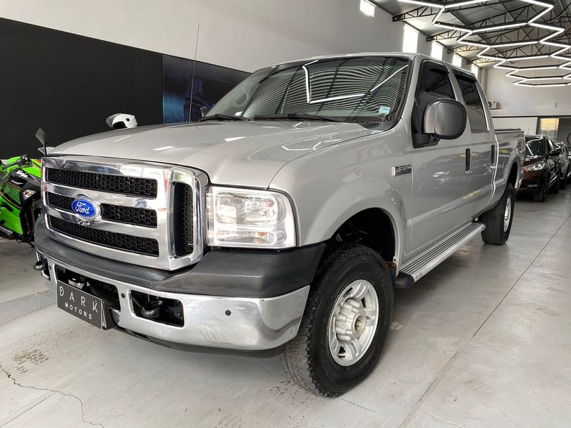 Ford F-250 XLT 3.9 4x4 CD TB Diesel