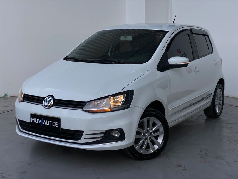 VolksWagen Fox Connect 1.6 Flex 8V 5p