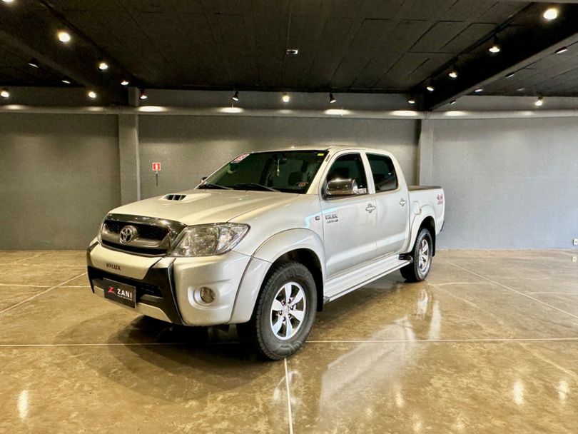 Toyota Hilux CD SRV D4-D 4x4 3.0 TDI Diesel Aut