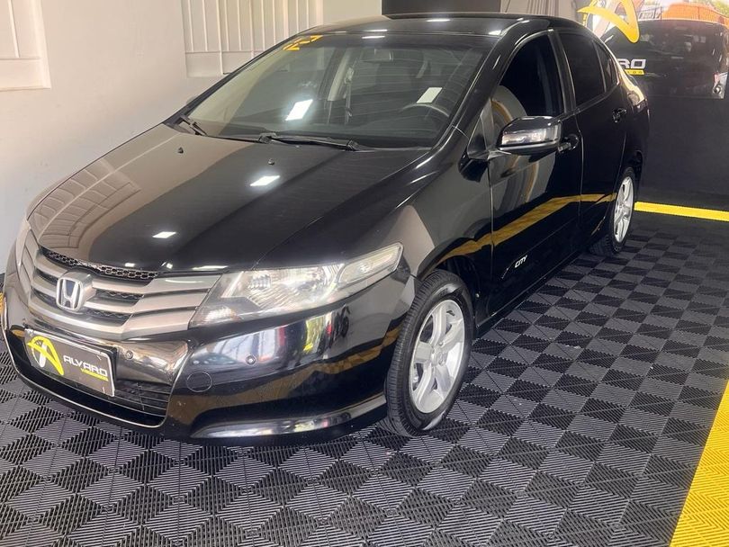Honda CITY Sedan DX 1.5 Flex 16V Aut.