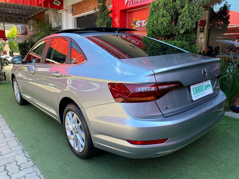 VolksWagen JETTA Comfort. 250 TSI 1.4 Flex 16v Aut.