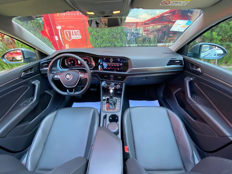 VolksWagen JETTA Comfort. 250 TSI 1.4 Flex 16v Aut.