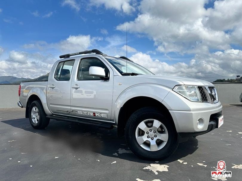 Nissan Frontier SE/SE Strik CD 4x4 2.5 TB Dies.