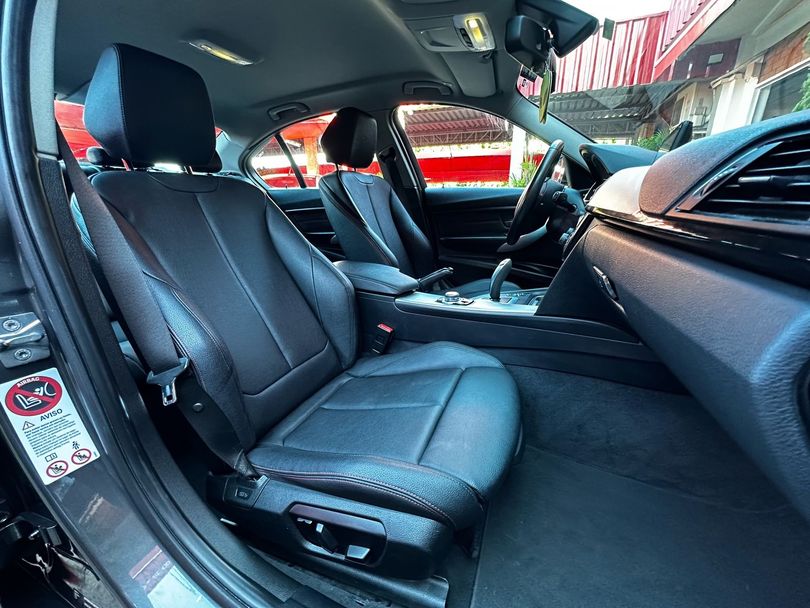 BMW 320iA 2.0 Turbo/ActiveFlex 16V/GP  4p