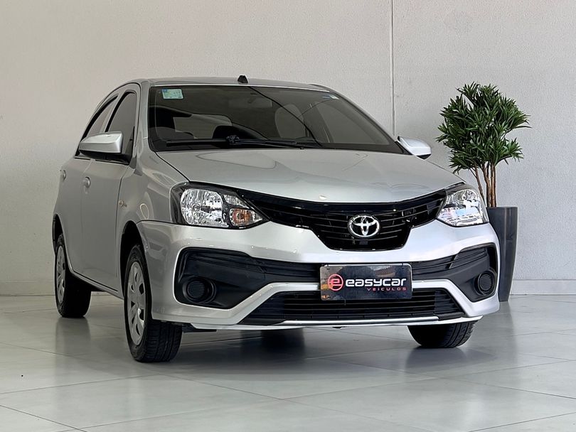 Toyota ETIOS X 1.3 Flex 16V 5p Aut.