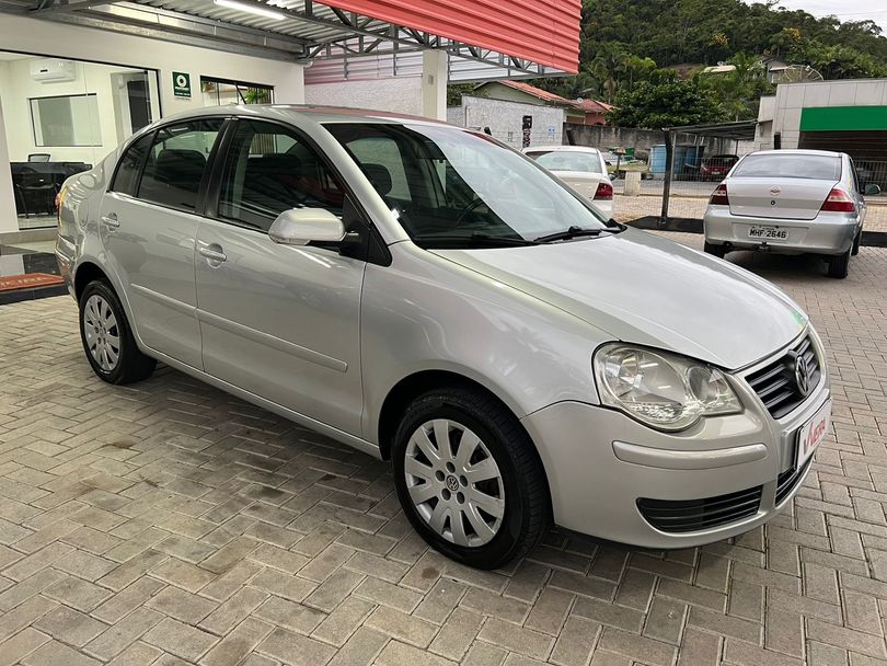 VolksWagen Polo I MOTION 1.6 Total Flex  5p