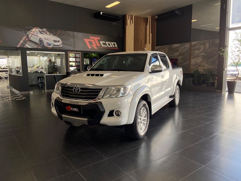 Toyota Hilux CD SRV D4-D 4x4 3.0 TDI Diesel Aut