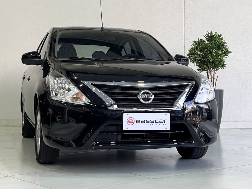 Nissan VERSA SV 1.6 16V FlexStart 4p Aut.
