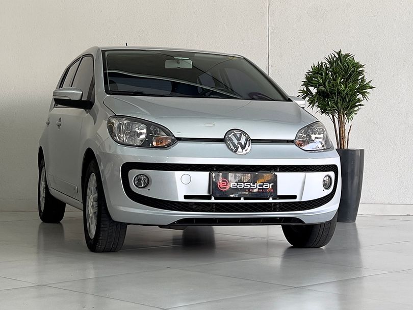 VolksWagen up! move 1.0 TSI Total Flex 12V 5p