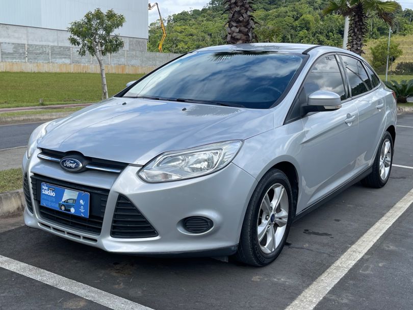 Ford Focus 2.0 16V/SE/SE Plus Flex 5p Aut.