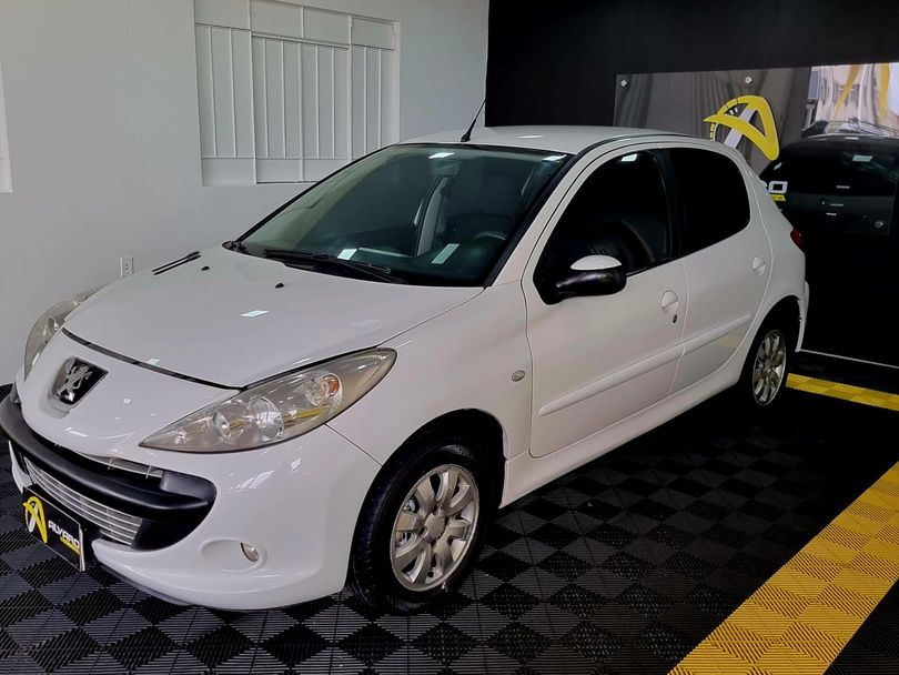 Peugeot 207 XR Sport 1.4 Flex 8V 5p